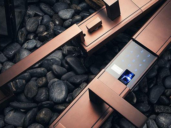 新市24小时上门开锁公司