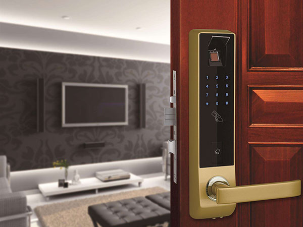 新市24小时上门开锁公司